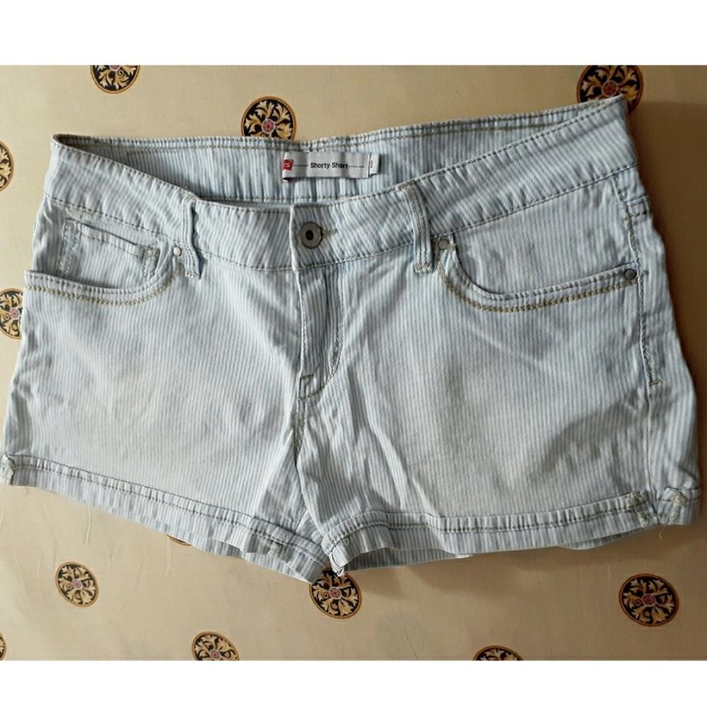 Levi's white and blue stripe shorts